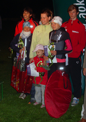 Siegerehrung mit Virginie und Anton