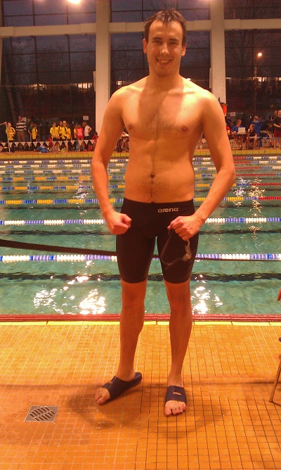 Rocky übt sich in der Siegerpose